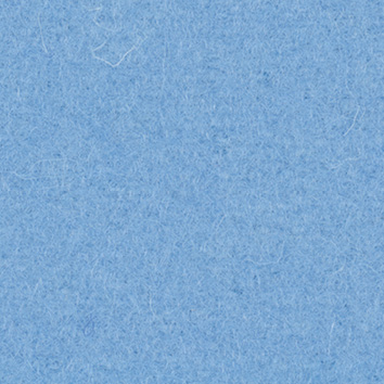 712